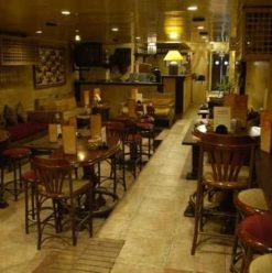 Cafe Tabasco: Cosy Subterranean Boheme in Zamalek