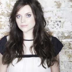 Amy Macdonald: A Curious Thing