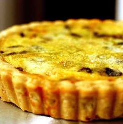 Chez Martine: Quiet and Quiche