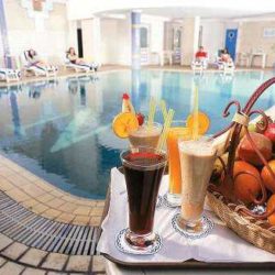 Nabila Hotel Swimming Pool