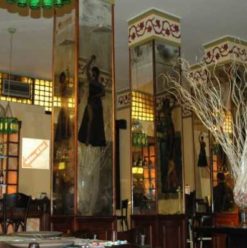 Arabesque: Downtown Retro Fetar