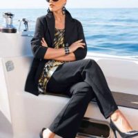 Ulla Popken: Pricey, Plus-Sized Clothing for Egyptian Women