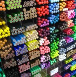 Alwan: Cosy, Fun Downtown Art Shop