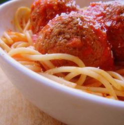 Spago: American Diner Scene in Mohandiseen