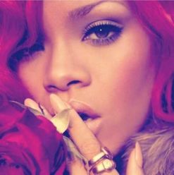 Rihanna: Loud