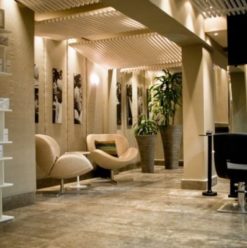Chez Richard: Stylish Salon with Shabby Service in Mohandiseen