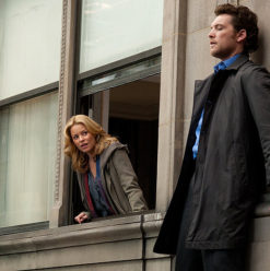 Man On A Ledge: الانتحار هو الحل!