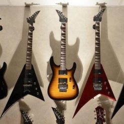 فلويد: آلات موسيقية وإيقاعية في الدقي