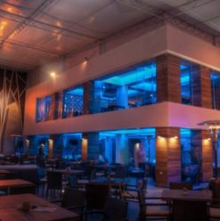 أويا لاونج: مطعم استثنائي في المهندسين