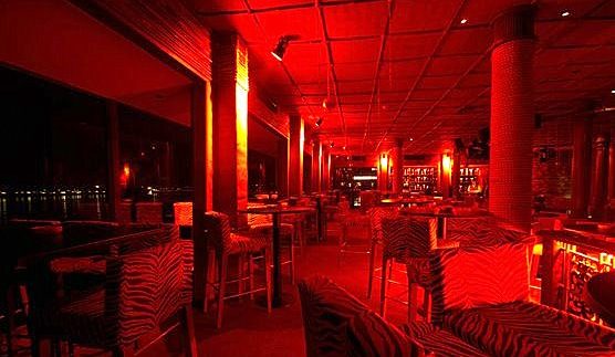 Bamboo: Kitschy After-Hours Club in Giza