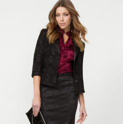 لو شاتو: فساتين وجيبات قمة في الأنوثة في مول العرب