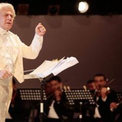 الفرقة القومية العربية للموسيقى في ذكرى رحيل أم كلثوم على مسرح الجمهورية