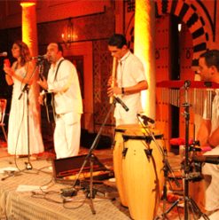 موسيقى تقليدية من تركيا في قصر الأمير طاز