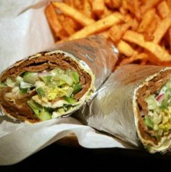 على بابا دونر كباب: شاورمة تركي سريعة ع الواقف فى الزمالك