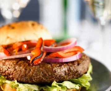 جوبوس سبورتس بار - Jobos Sportsbar
