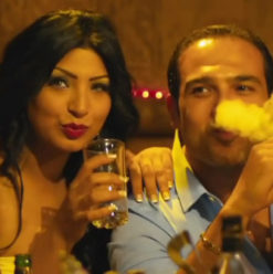 El Bar: The Trials & Tribulations of a Cabaret Worker
