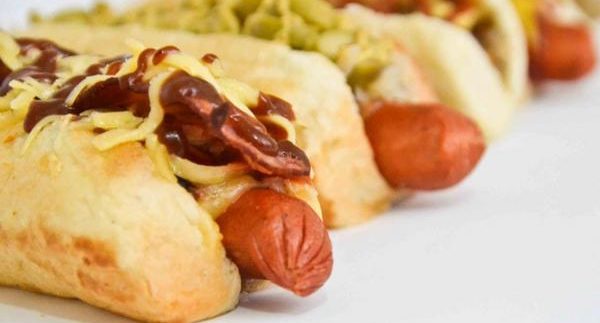 Top Dawgs: Gourmet Hotdogs in Mohandiseen