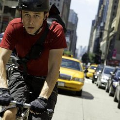 Premium Rush: فكرة جديدة وجميلة