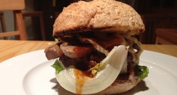 Gourmet Burger Cairo: New Eatery in Zamalek