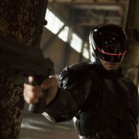 RoboCop : Eighties Action Classic Gets Bland Hollywood Reboot