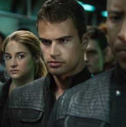 Divergent: نظرة خيالية للمستقبل