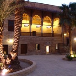 المهرجان الفني العربي بقصر الأمير طاز