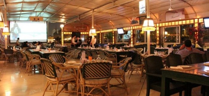 Carlo’s: Bustling Nile-Side Hangout in Zamalek