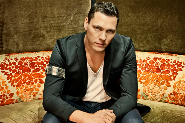 Tiësto - A Town Called Paradise: lyrics and songs