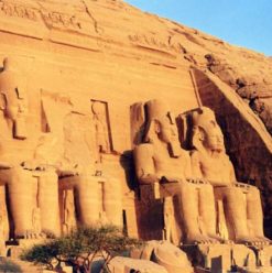 ندوة “معاني الرموز في حياة المصريين القدماء” بساقية الصاوي
