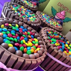 ديفور: لما عشق الشوكولاتة يتحول لتحفة فنية مغرية في المهندسين