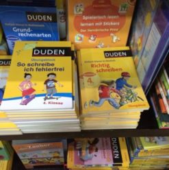 مكتبة آدم: أفضل مكتبة تلاقي فيها كتب أطفال بكل اللغات في المعادي