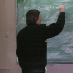 ندوة “صناعة المعلم المحترف” بساقية الصاوي