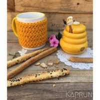 Kaprun Knits: Inspired Online Hand-Knitted Accessories Brand in Cairo