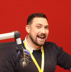 We Sat Down With Nile FM’s Rob Stevens and Talked Cartoons, Cairo, and Career