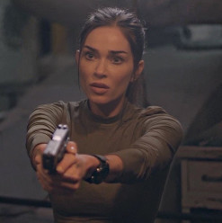 Black Water: A Whole Lot of Sexism, and a Little Bit of Originality