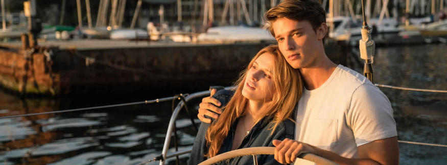 Midnight Sun: A Familiar & Heart-Warming Romance