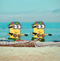 بالصور… الـ”Minions” في رحلة سياحية خاصة لمصر