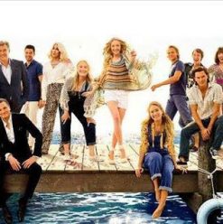 عرض Mamma Mia 2 في ييلو أمبريلا