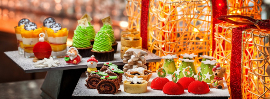 Homemade Christmas Goodies, Handmade Gifts, & More: The Christmas Market at Four Seasons Hotel Cairo at Nile Plaza Is Where You Need to Be!