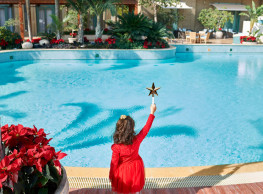 Christmas Market by the Pool at Four Seasons Nile Plaza