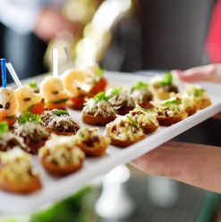 Hosting a New Year’s Eve Party? Check Out This List of Caterers in Cairo