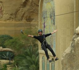 دير سمعان الخراز في المقطم 2026: مغامرة حبال عالية وإثارة لكل عشاق المغامرة