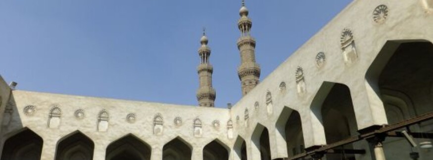 الجامع المعلق.. رحلة لمسجد “الصالح طلائع” التاريخي بالقاهرة