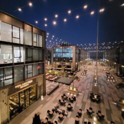 Dine in Luxury At Waterway’s Classy Complexes