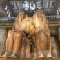 التمثال الضخم لأمنحتب الثالث وتي