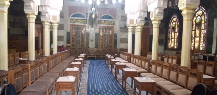 بالأسعار والمواعيد.. دليلك لحجز قاعات دور مناسبات العزاء في القاهرة