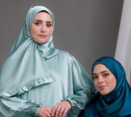Ramadan Prep: A Guide to Choosing the Right Brands for Prayer Attire