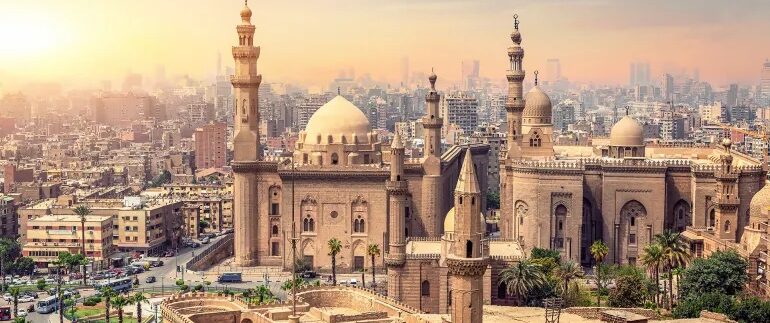 5 شوارع تاريخية في القاهرة لأجمل تمشية في ليالي رمضان الساحرة
