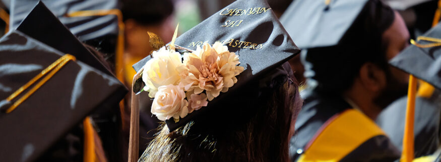 For 2024 Graduates: Easy Ideas to Personalise Your Graduation Caps!