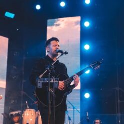 Weekend Guide: Hassan Shakoush, Abu‎, Mohamed Nour, Hamza Namira, Massar Egbari, Maadi Garage Sale & More